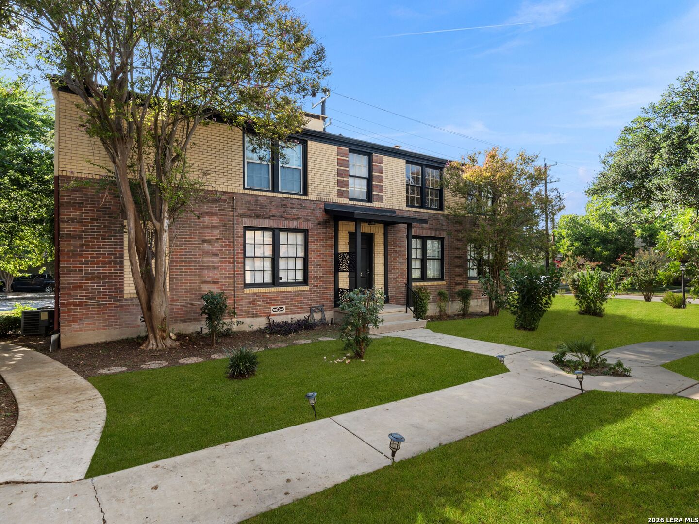 main property photo 30