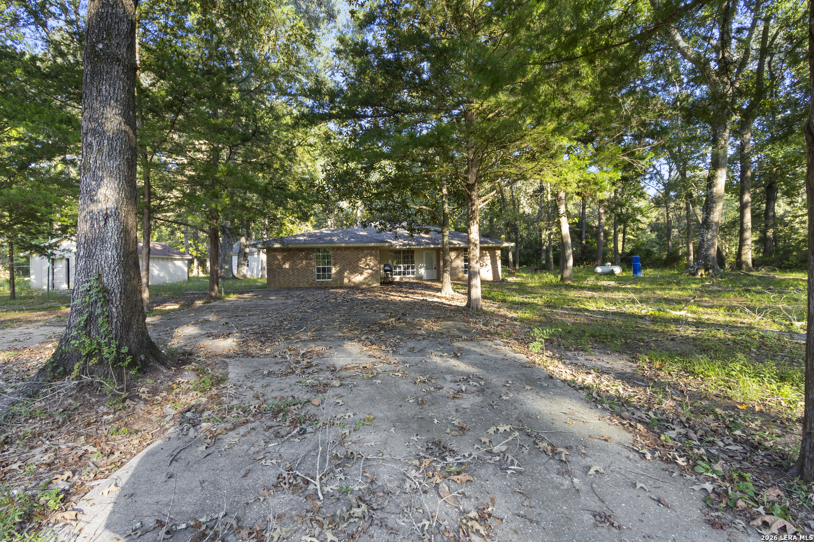 main property photo 21