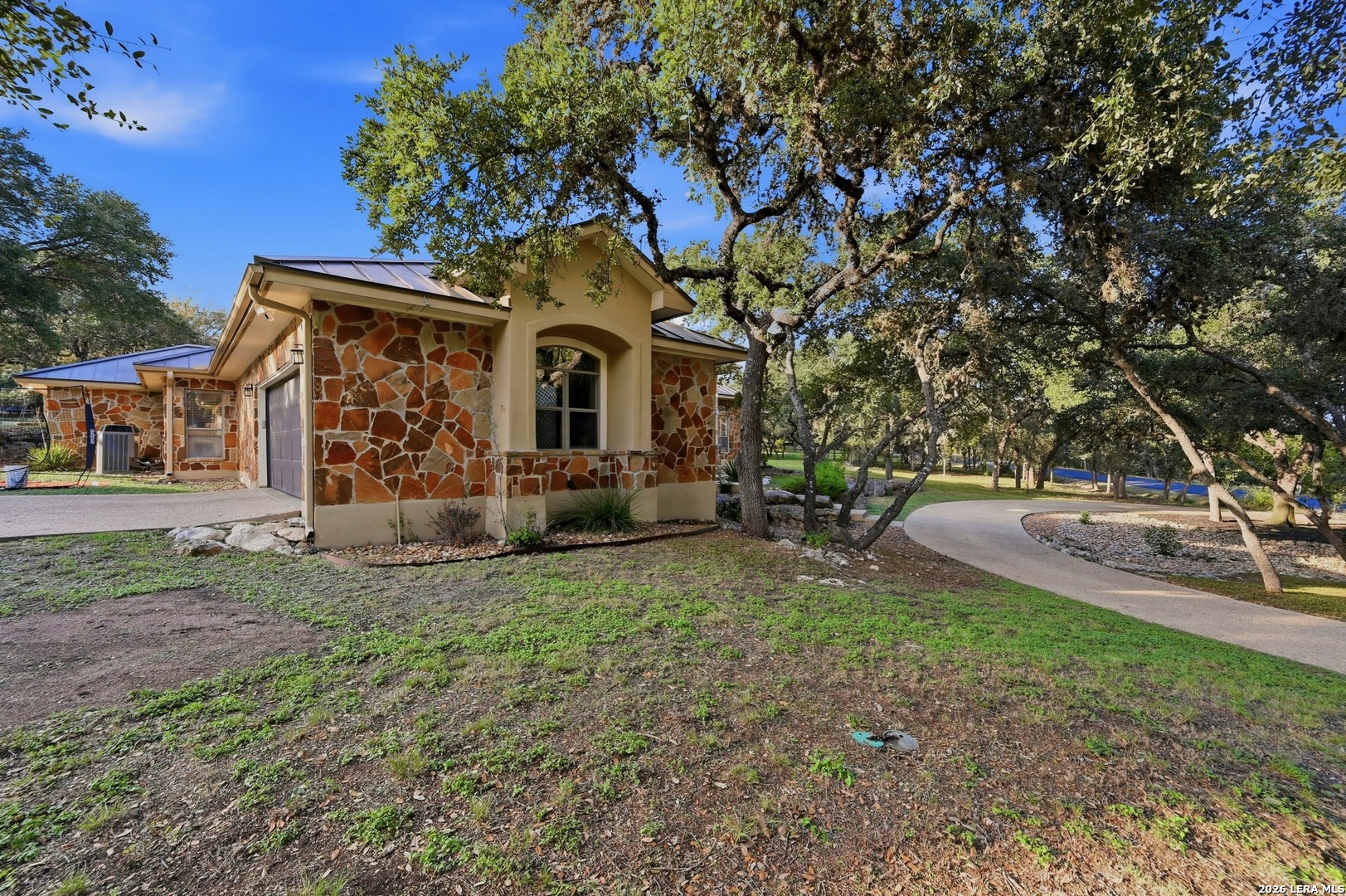 main property photo 51
