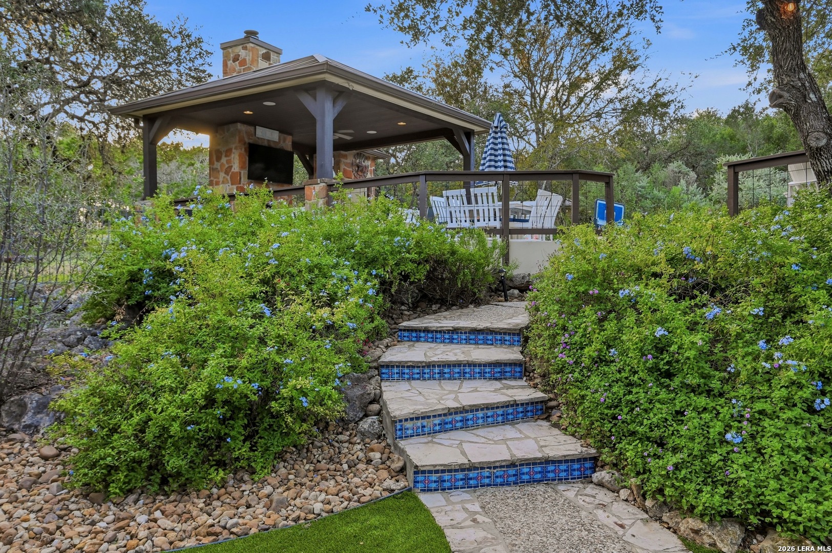 main property photo 78