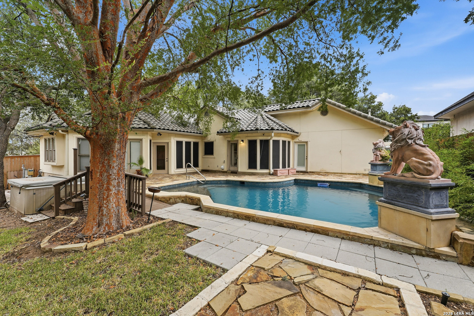 main property photo 48