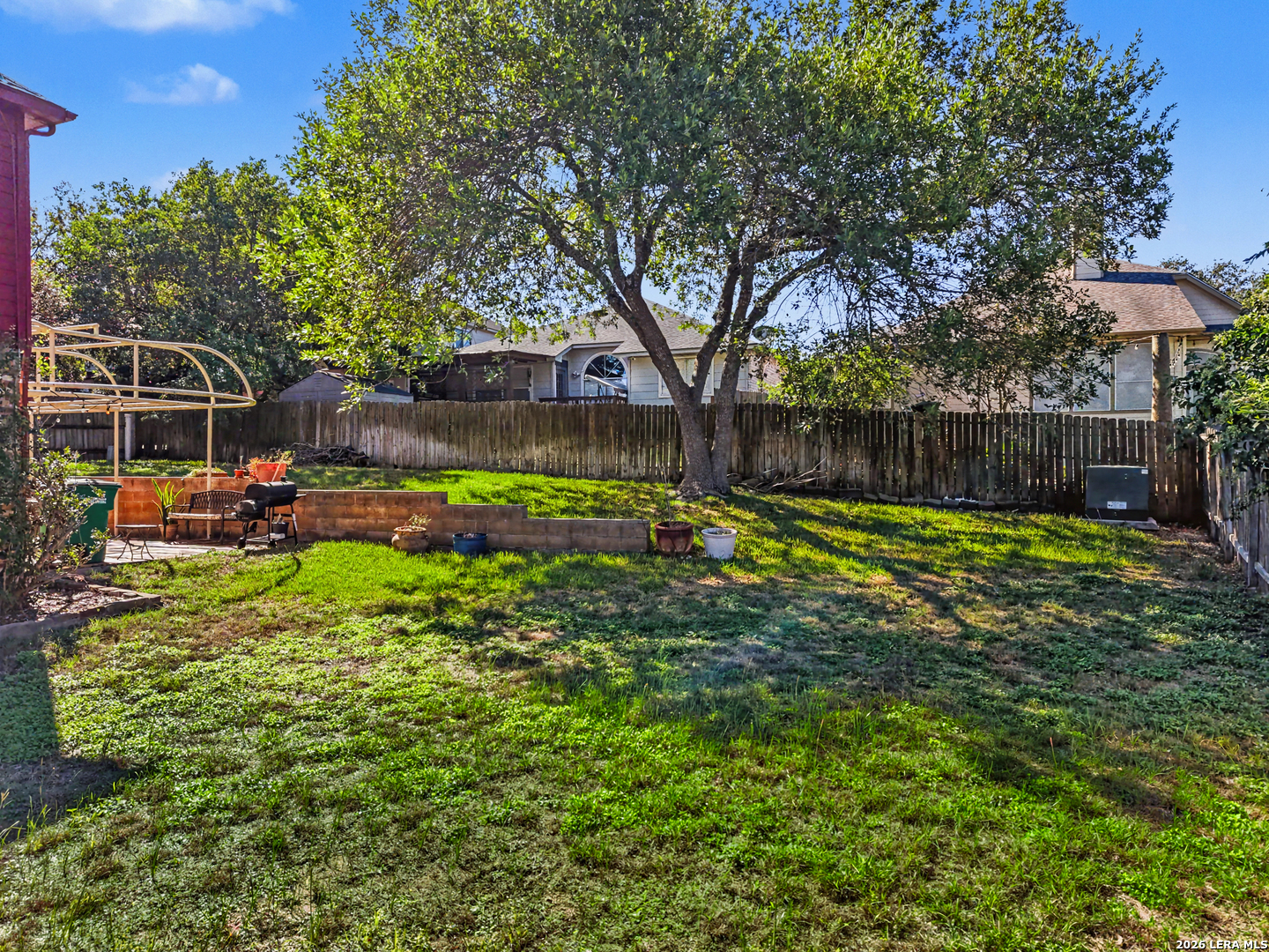 main property photo 33