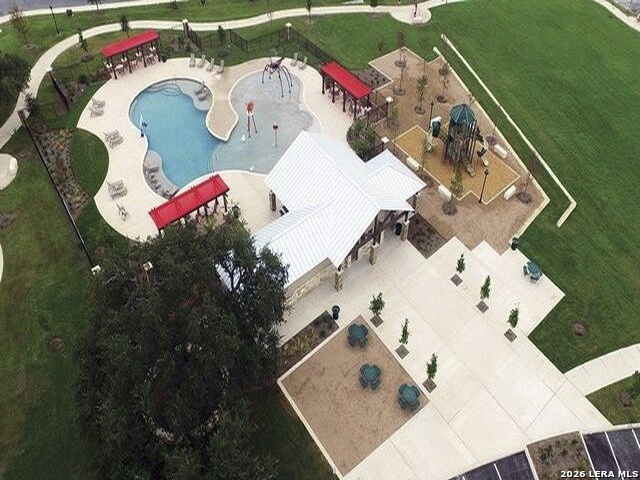 main property photo 16