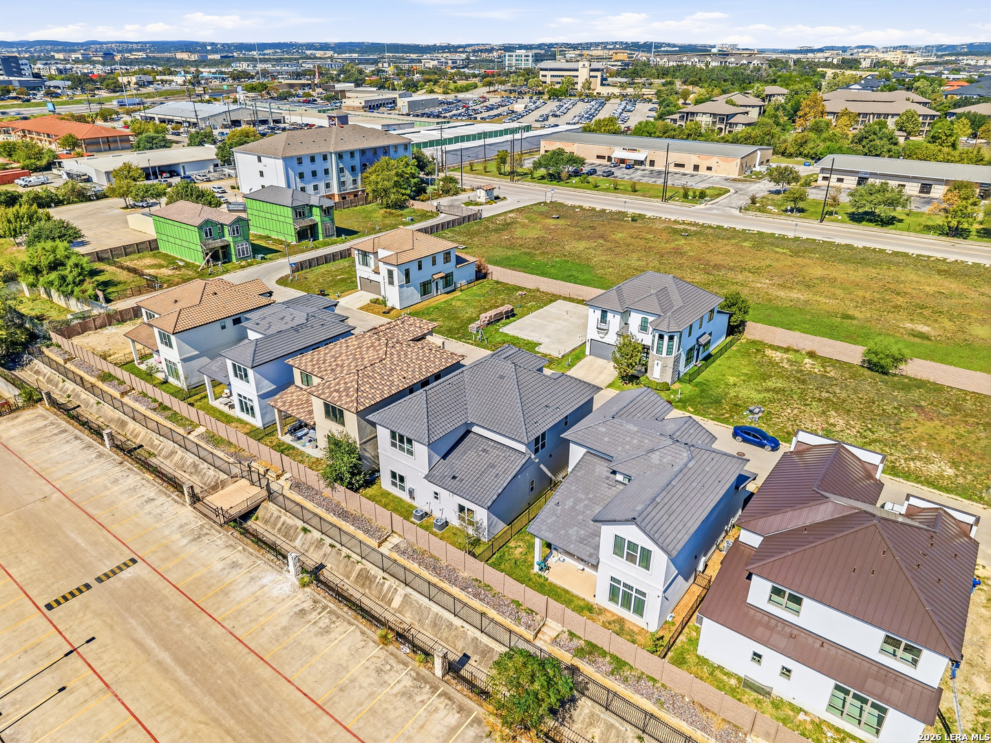 main property photo 39