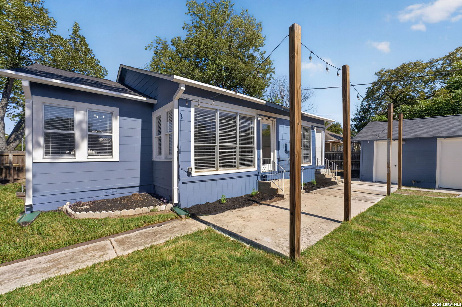 main property photo 31
