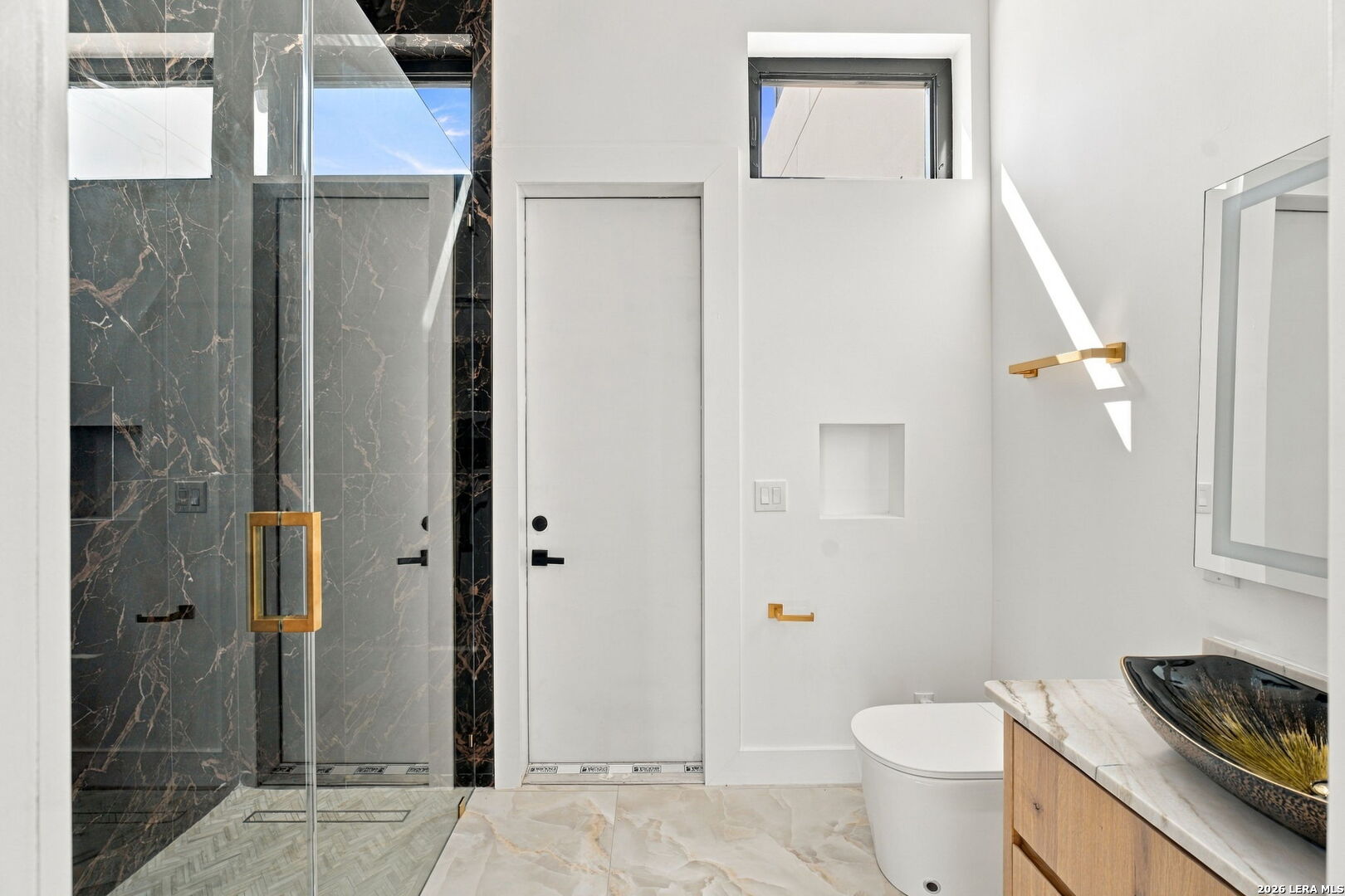 main property photo 108