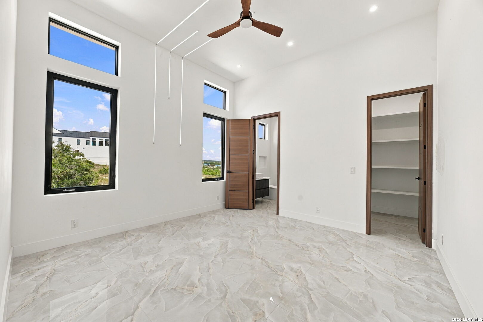 main property photo 119