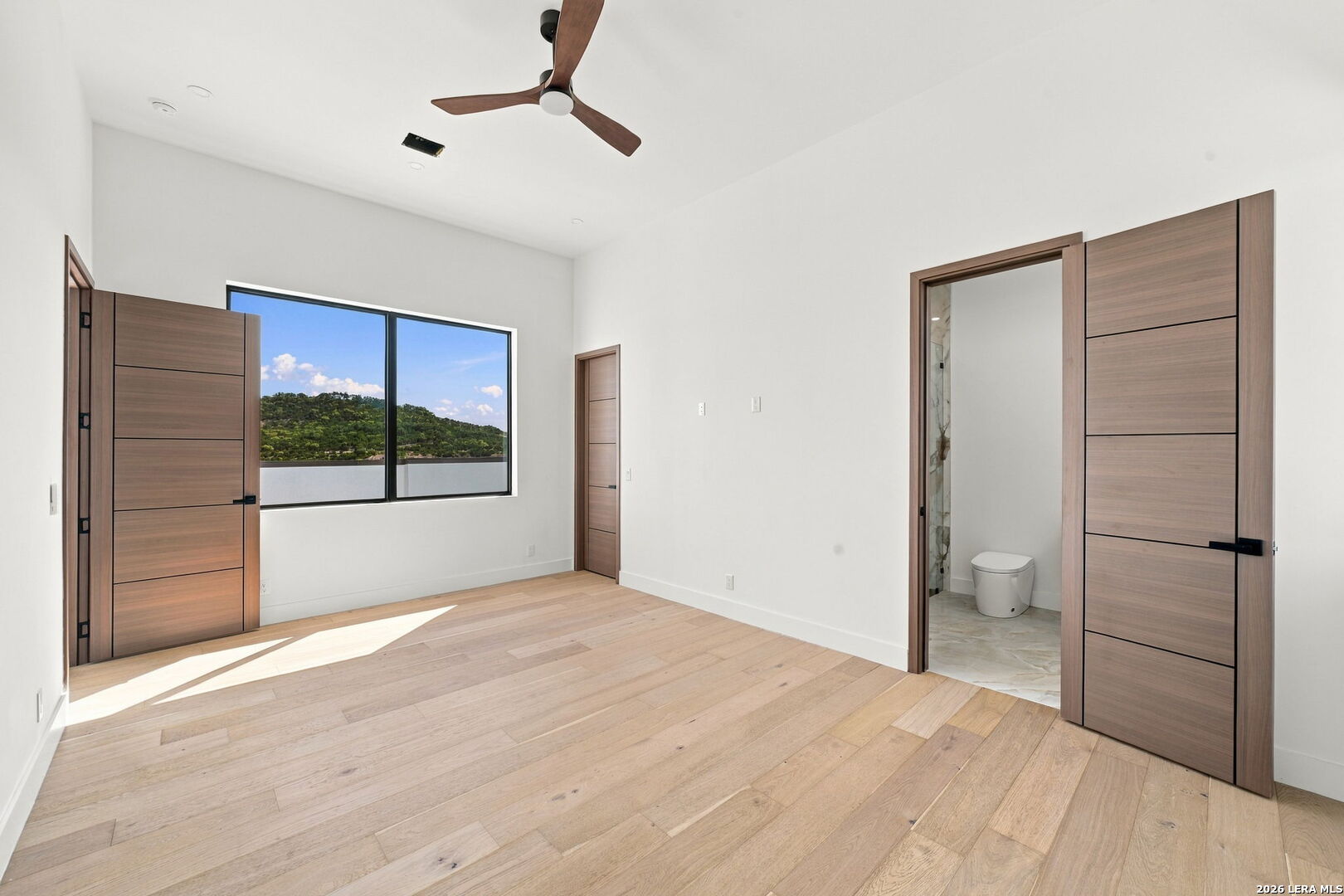 main property photo 125