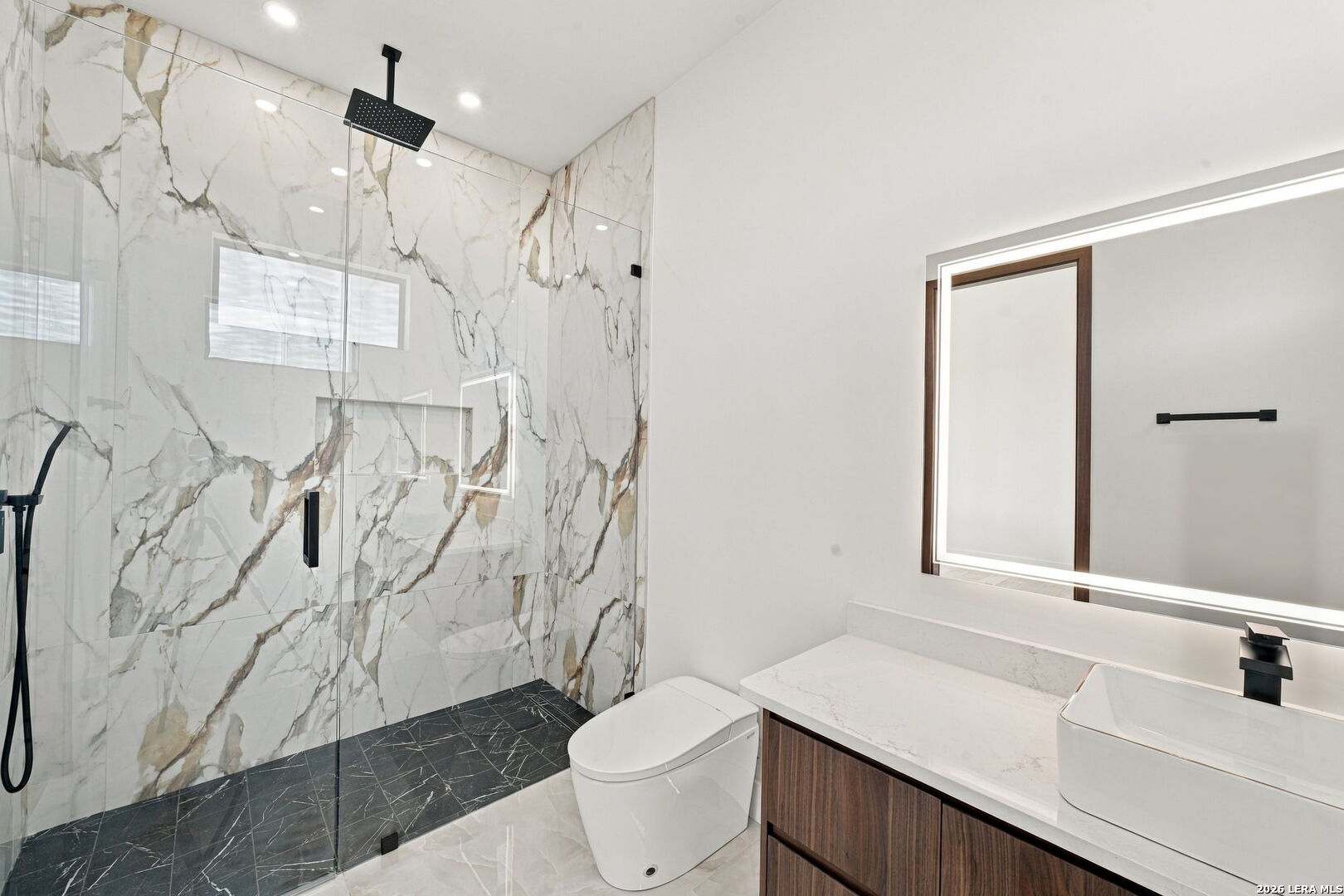 main property photo 127