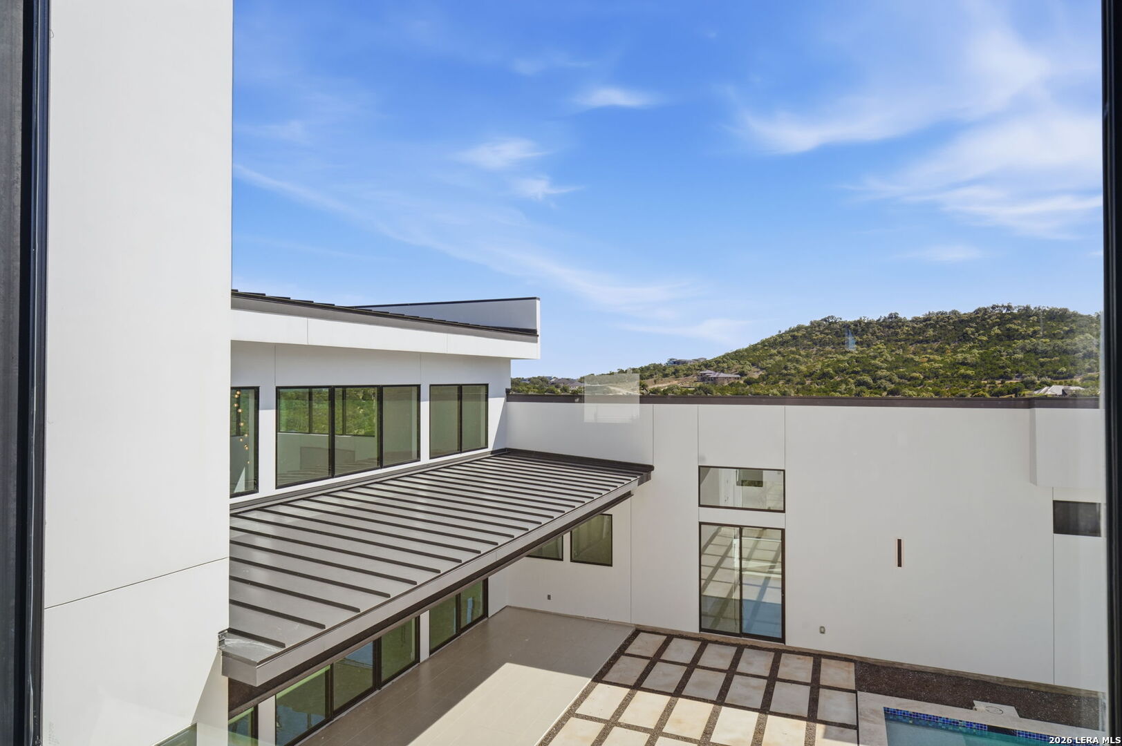 main property photo 129