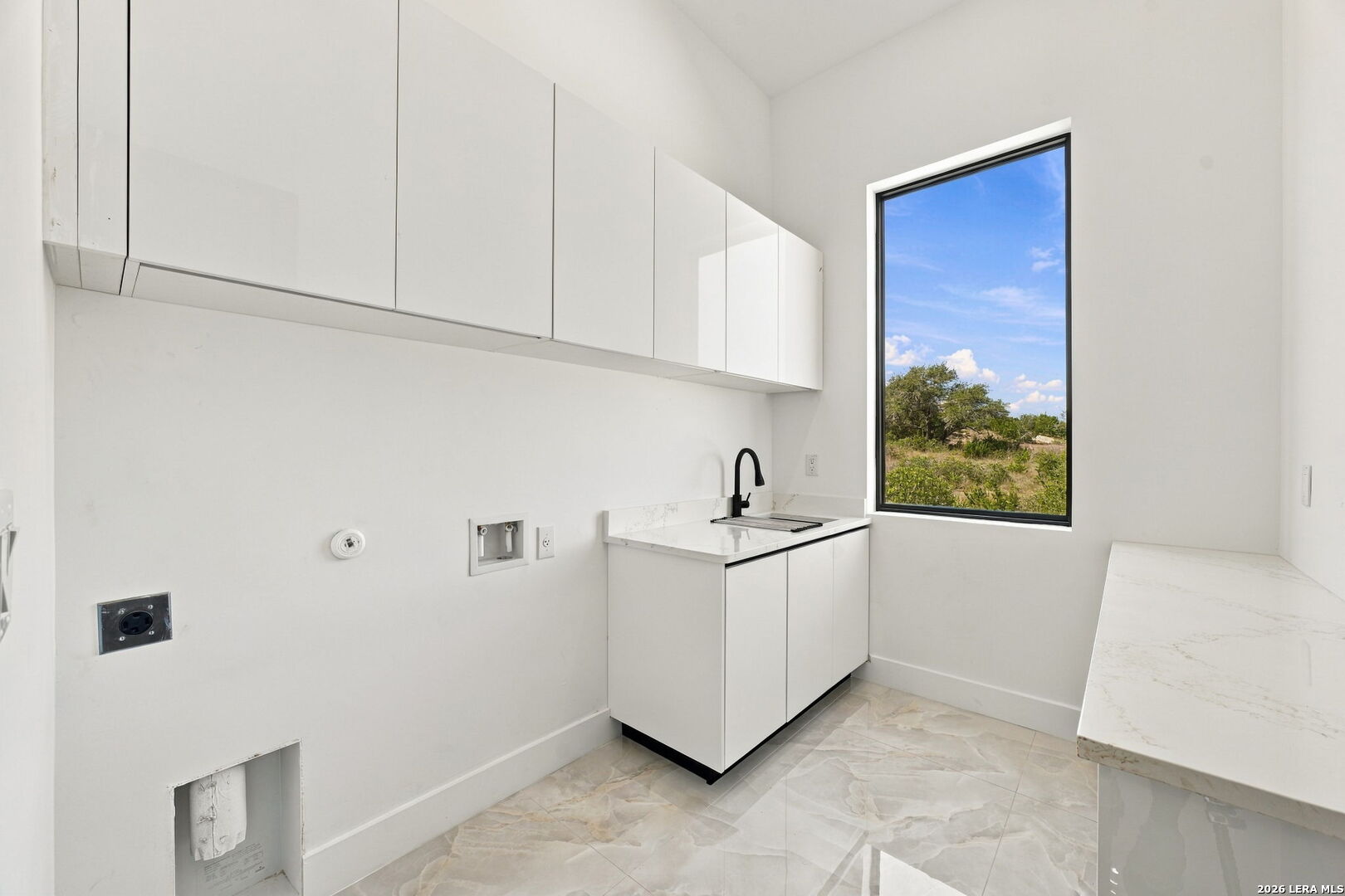main property photo 137