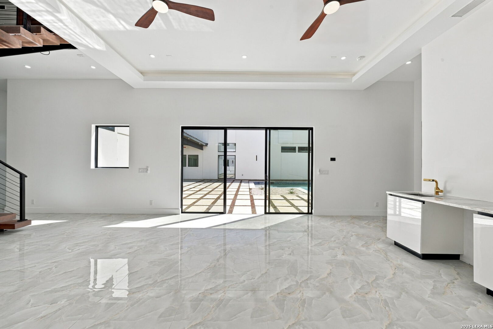 main property photo 78