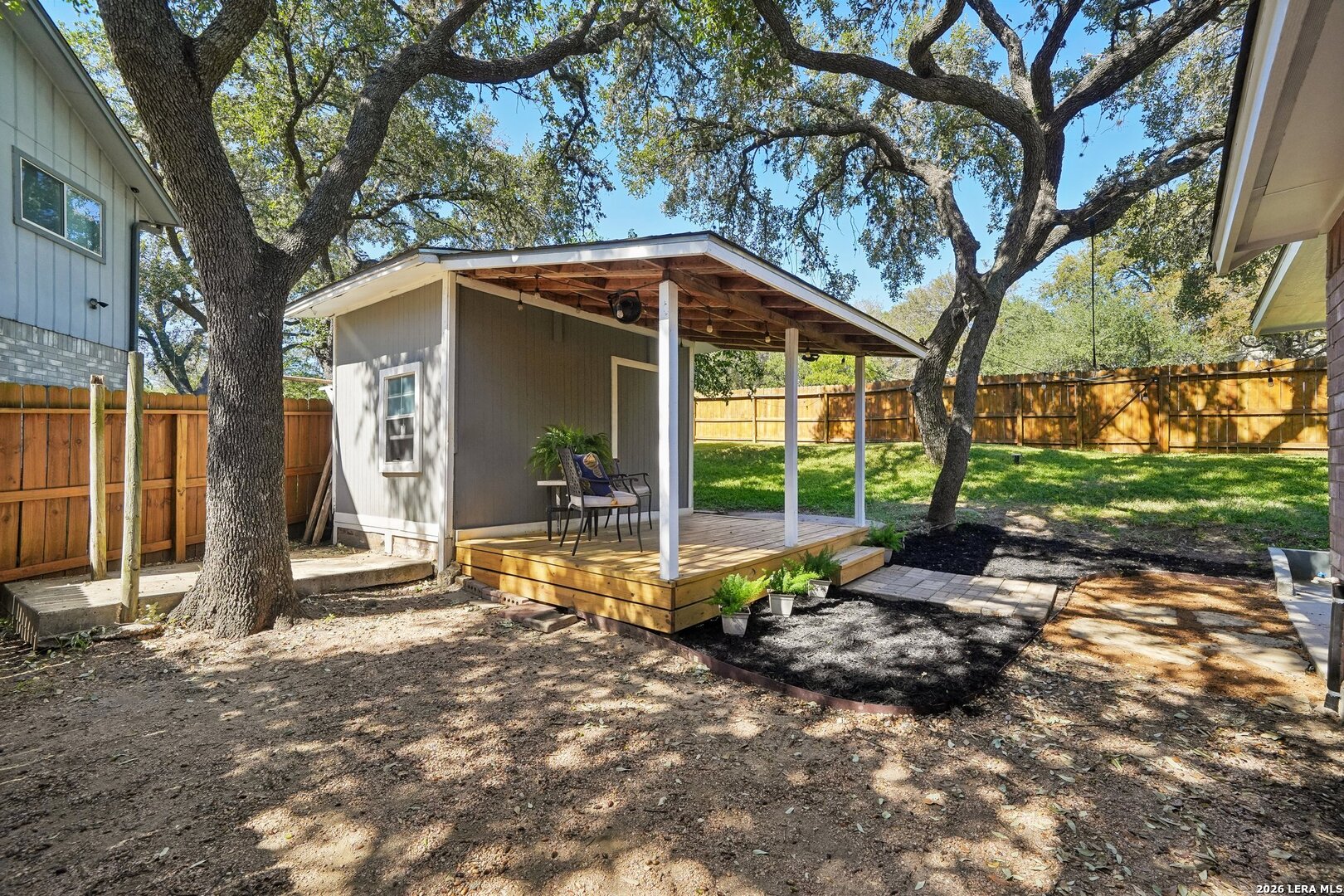 main property photo 31