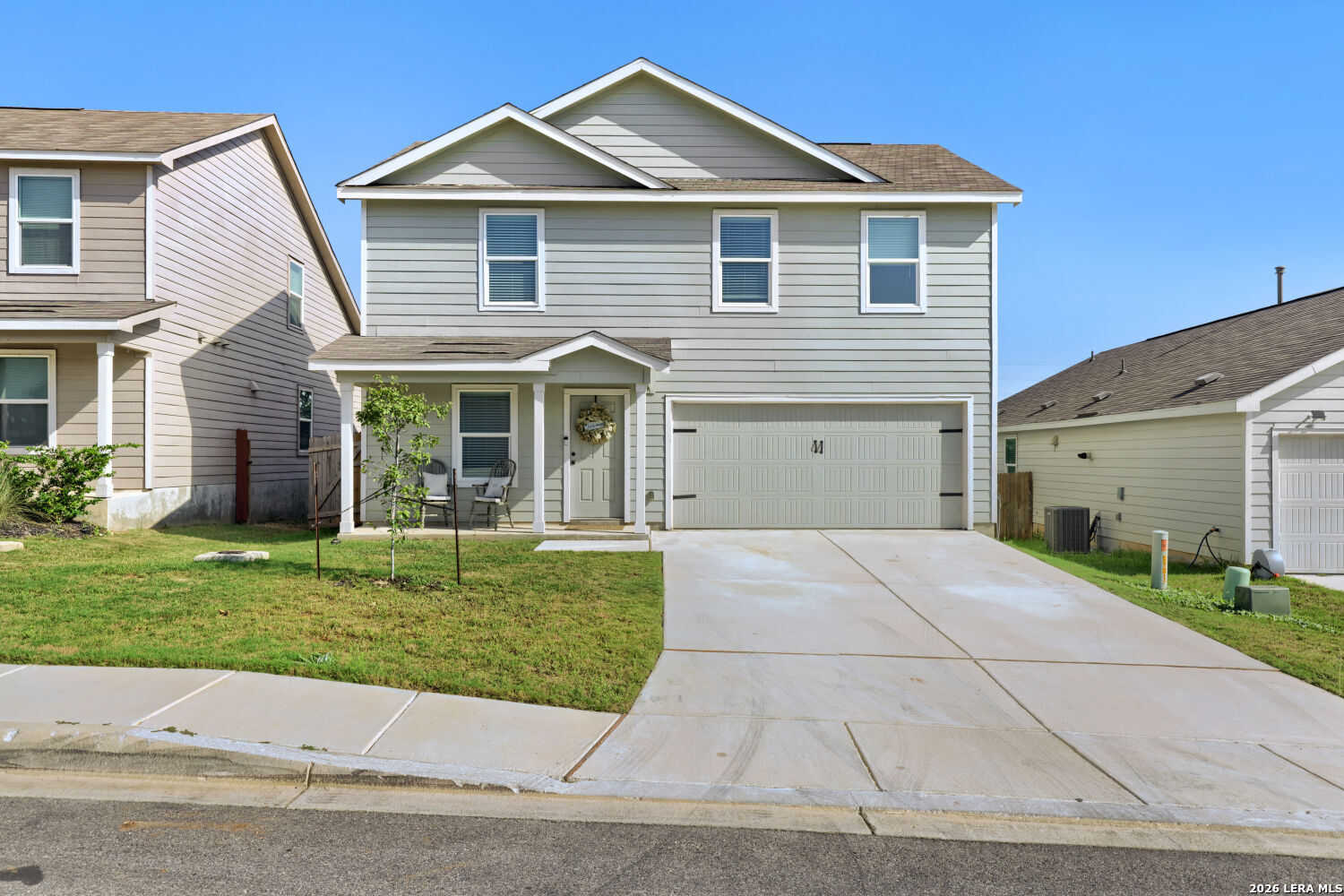 main property photo 2