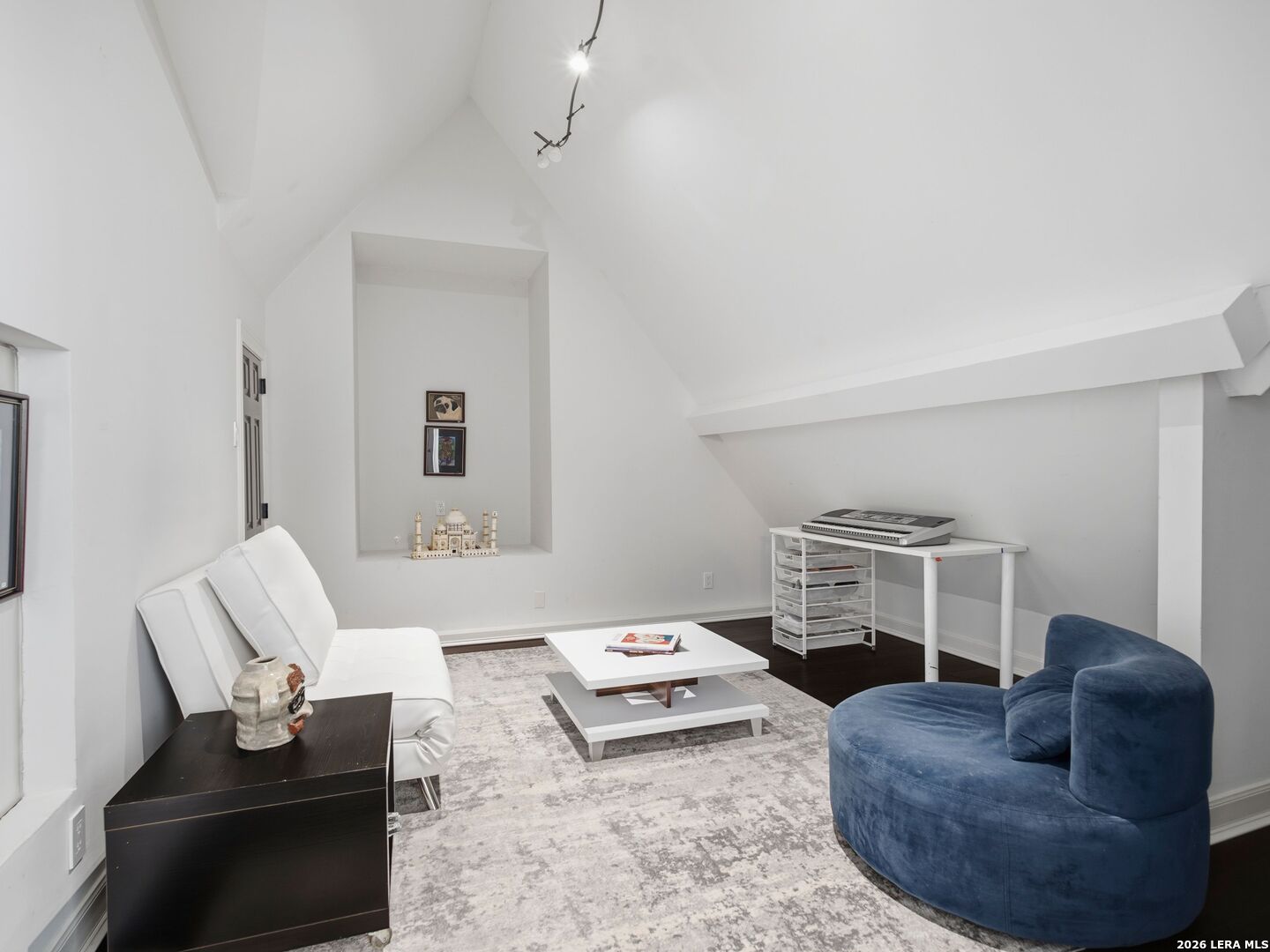 main property photo 71