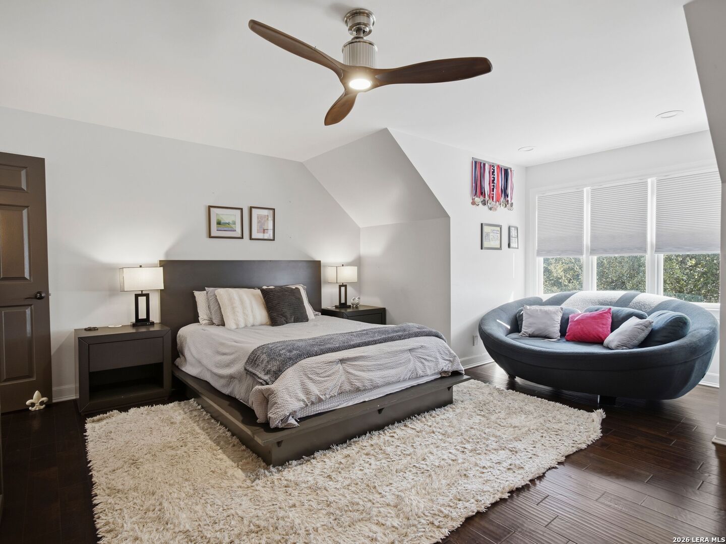 main property photo 73