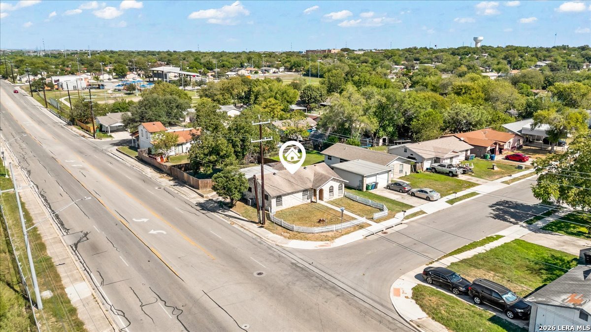 main property photo 38