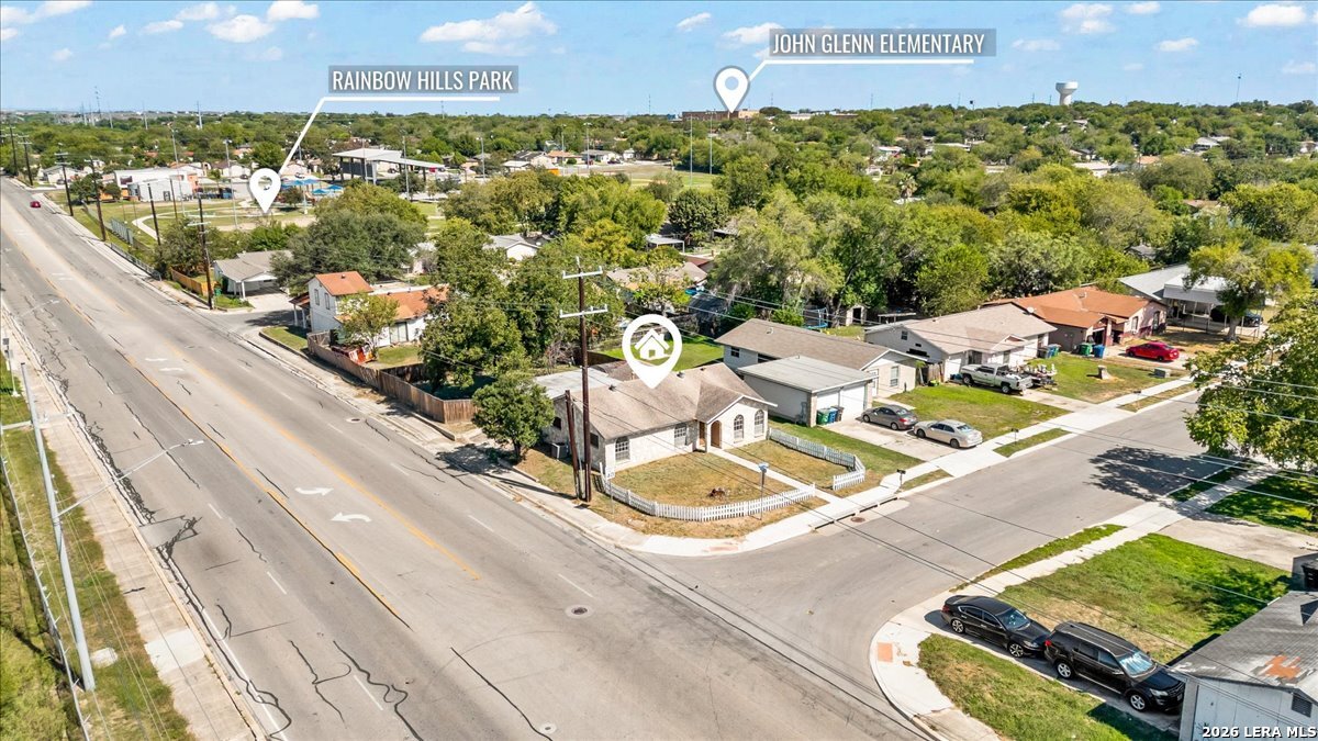 main property photo 39