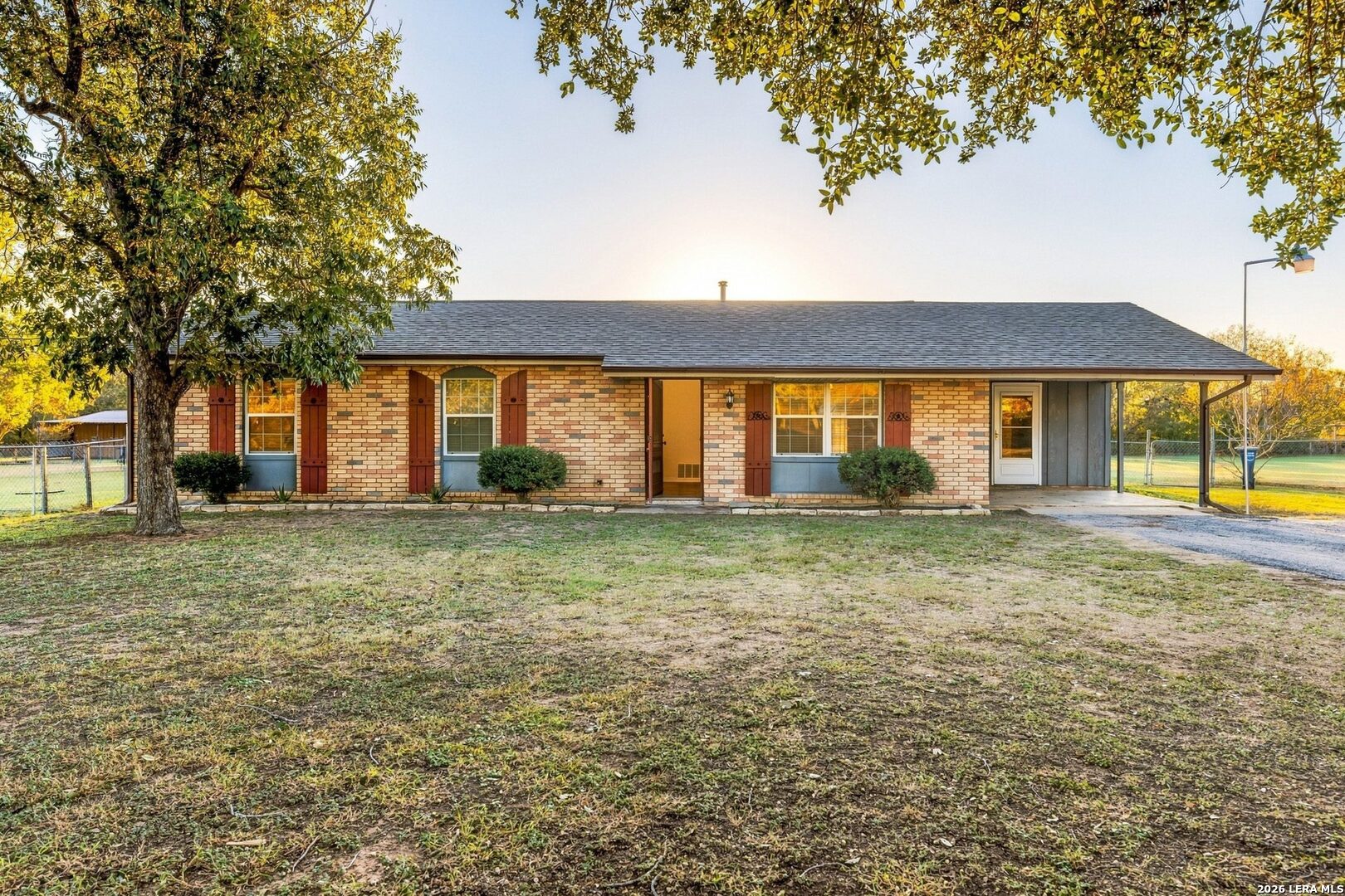 main property photo 0