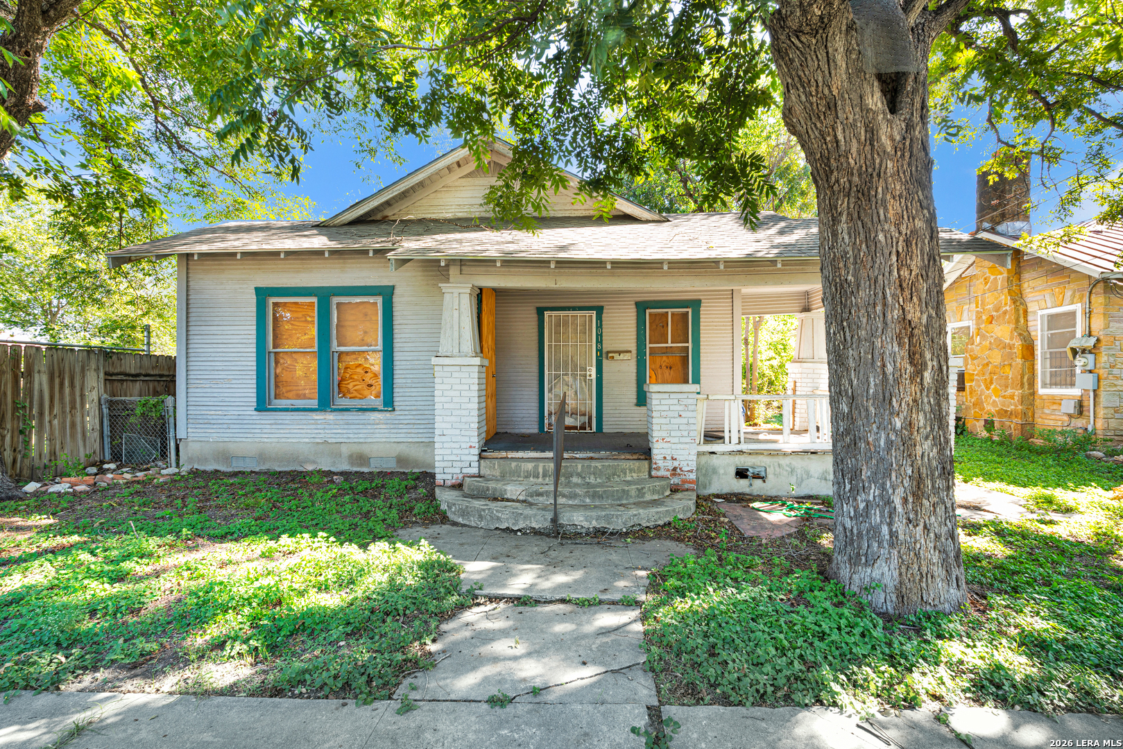 main property photo 0