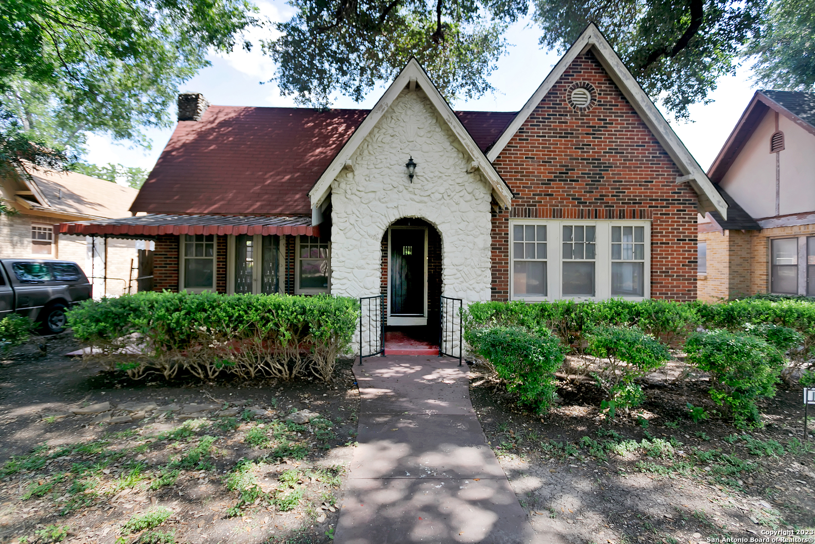 main property photo 0