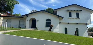 image of property with 4 Bed | 3 Bath | 2,506 Sqft