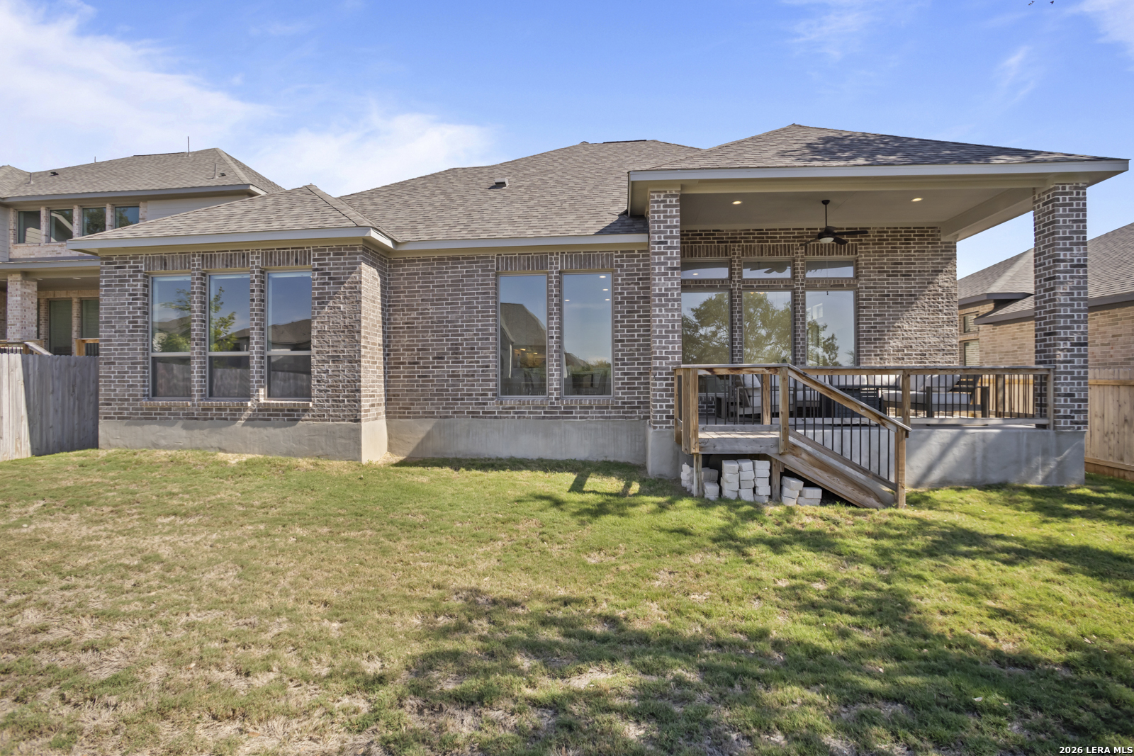 main property photo 38