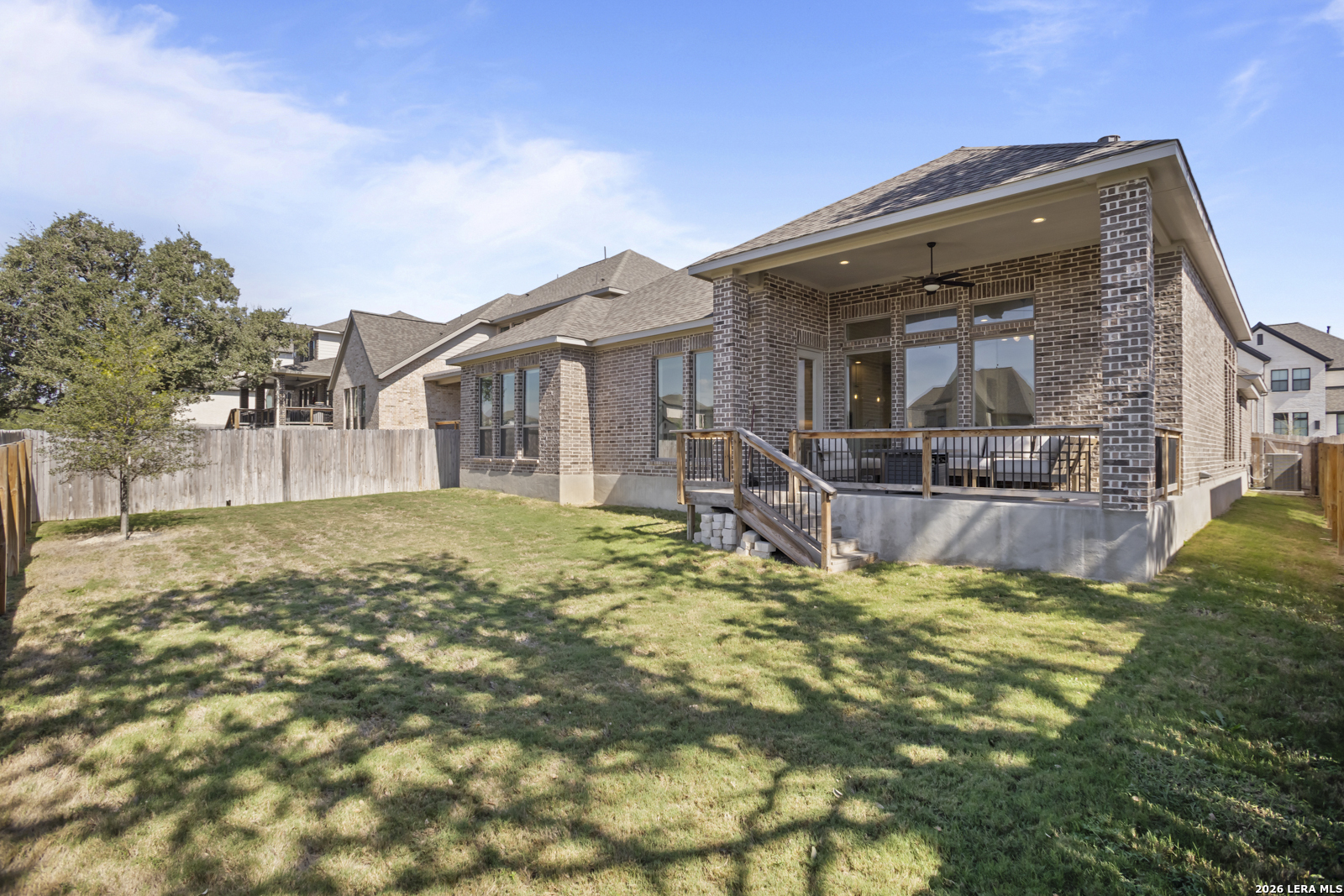 main property photo 40