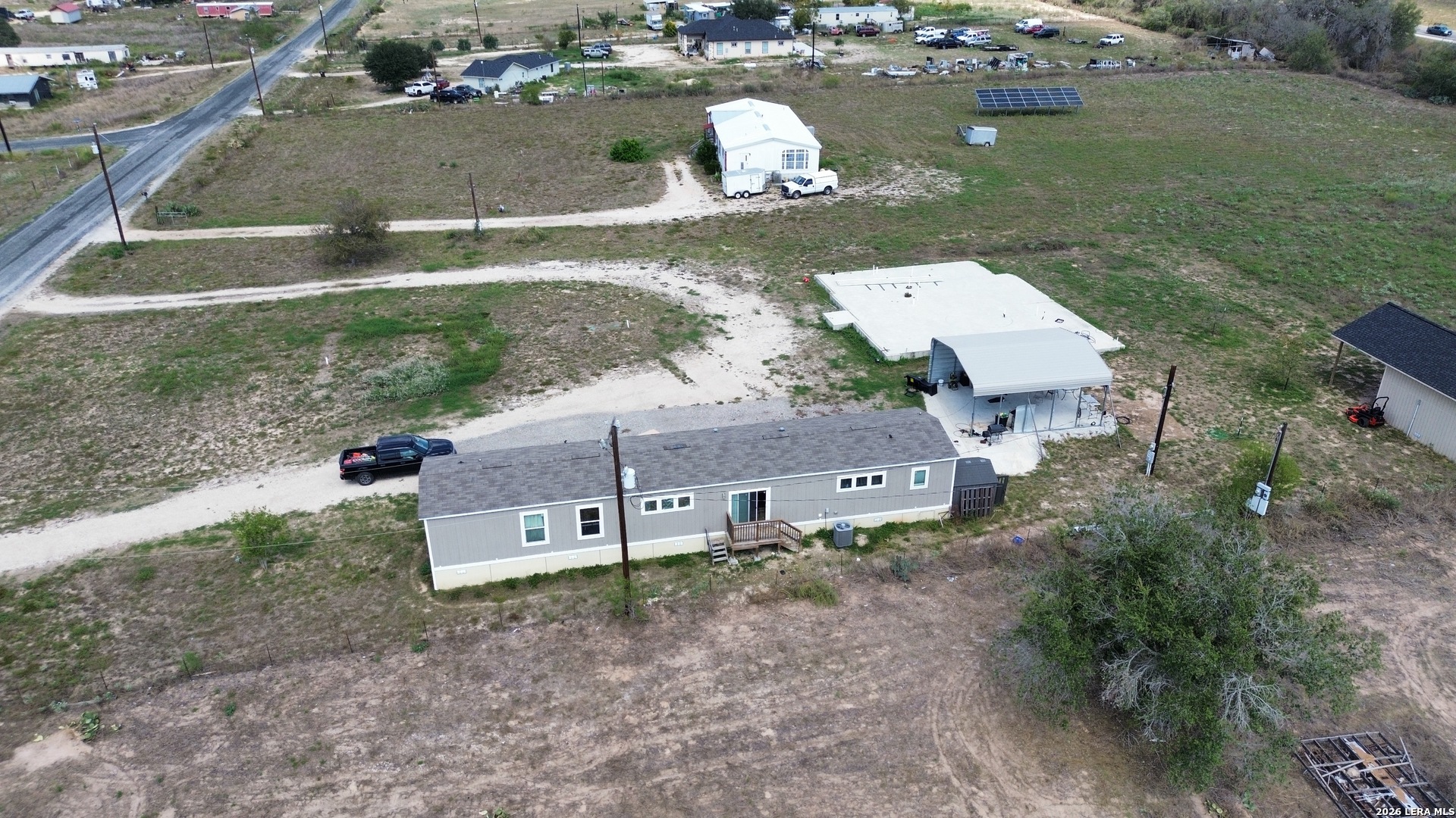 main property photo 3