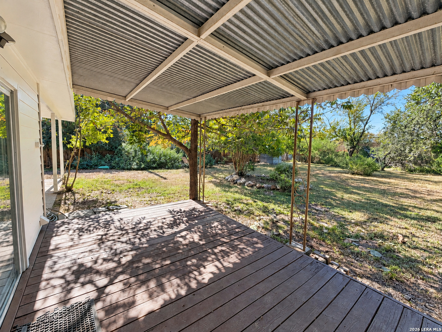 main property photo 24