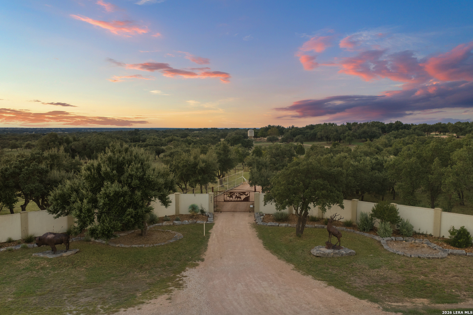 main property photo 0