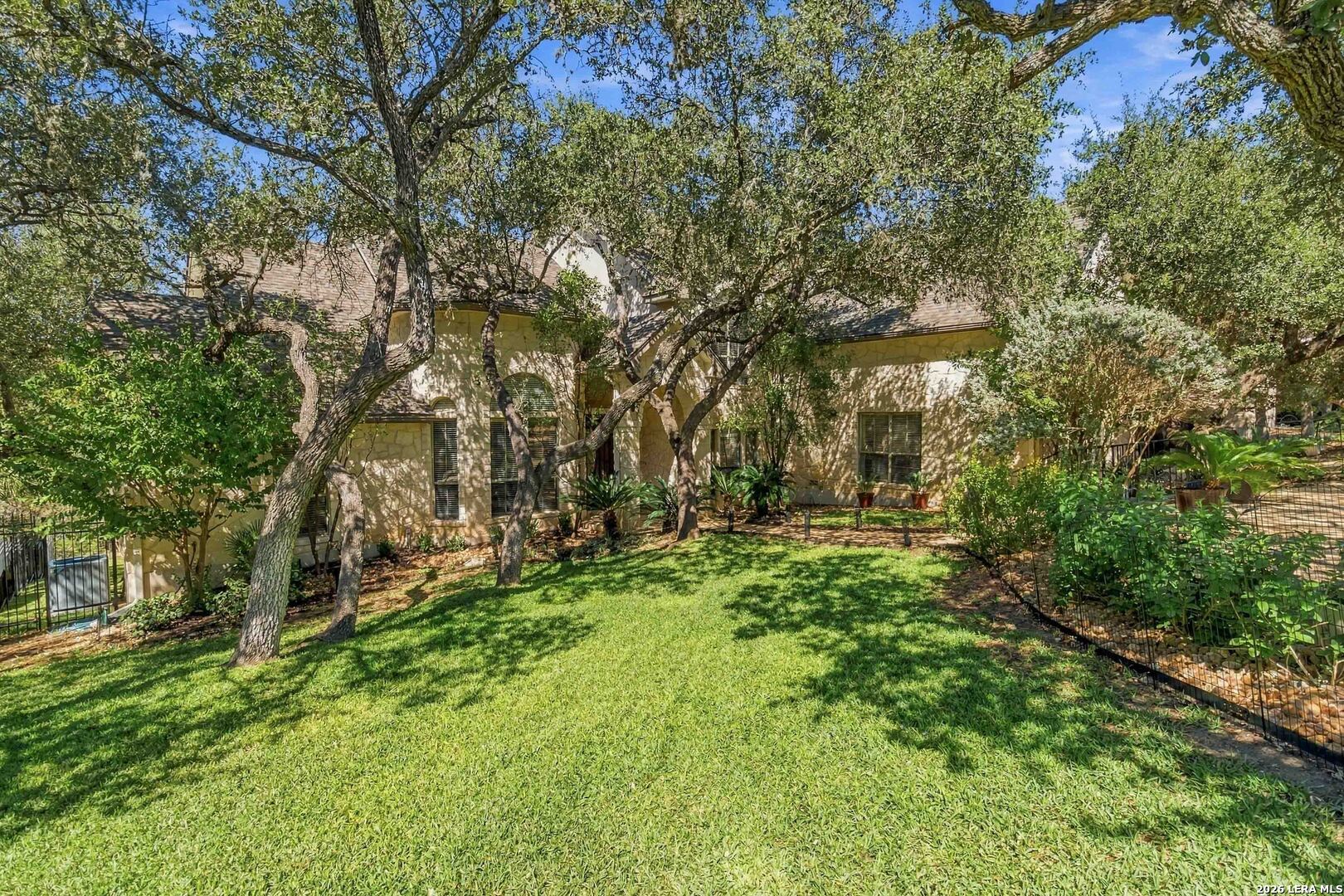 main property photo 41