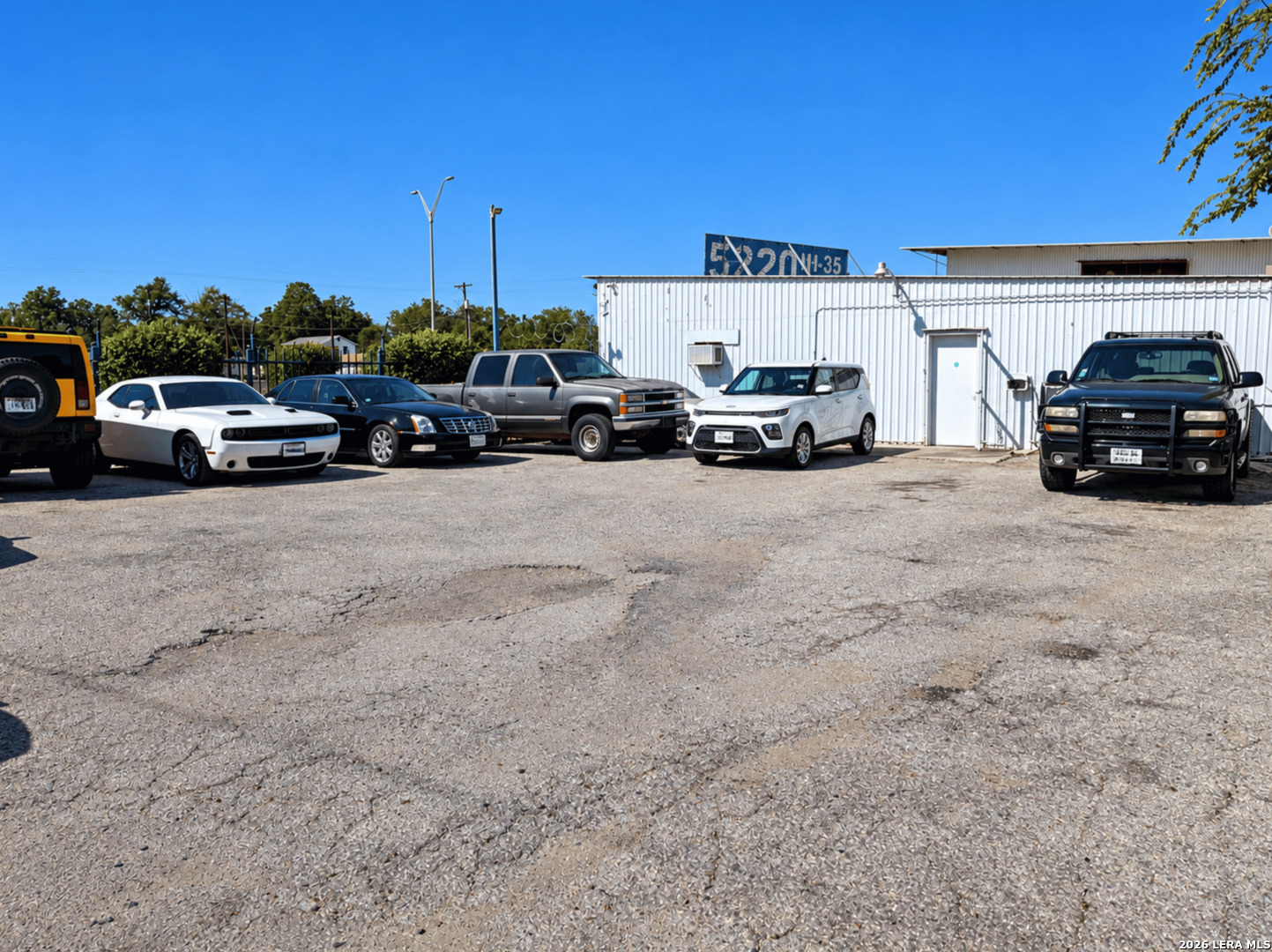 main property photo 21