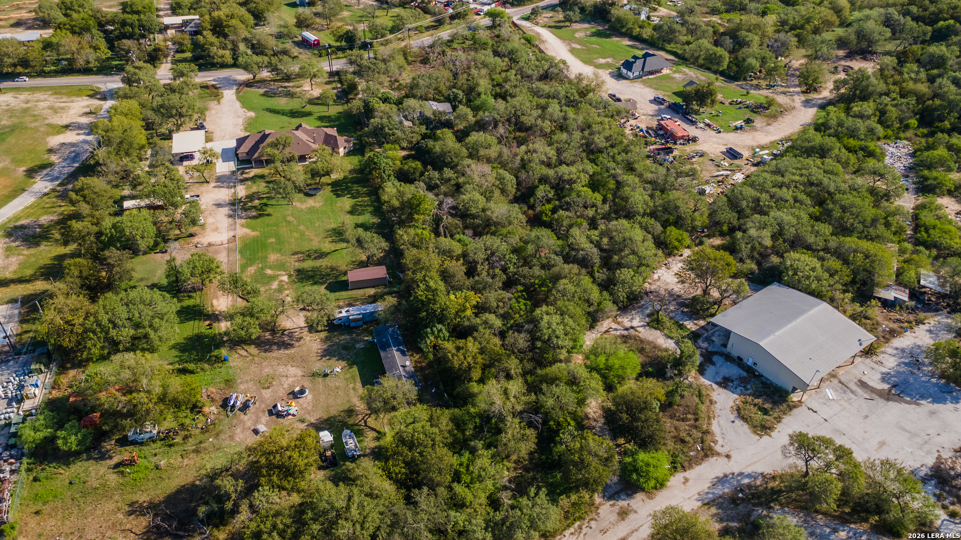 main property photo 18