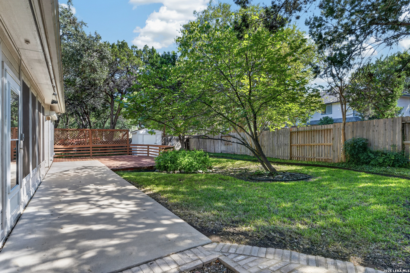 main property photo 27