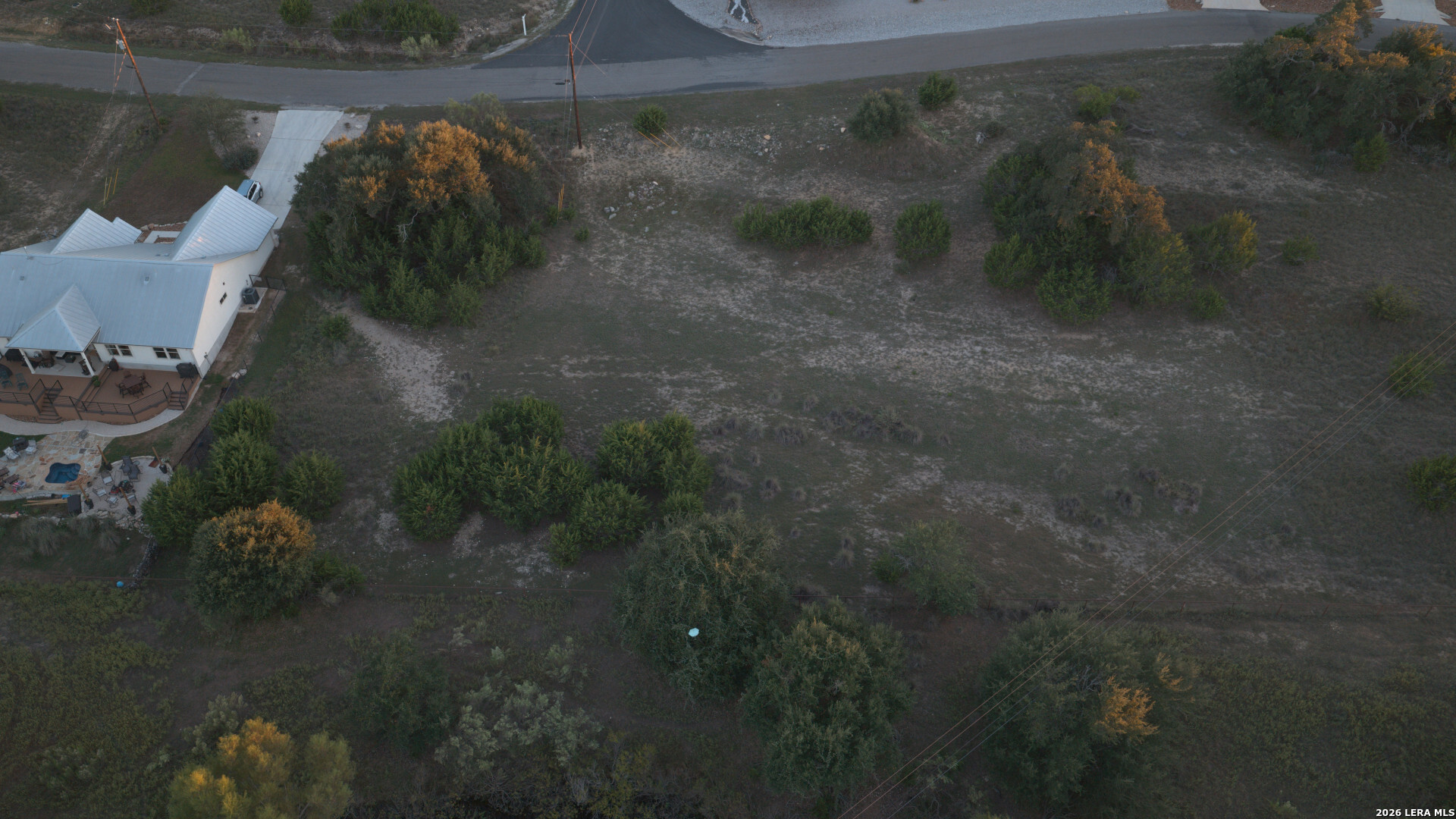 main property photo 16