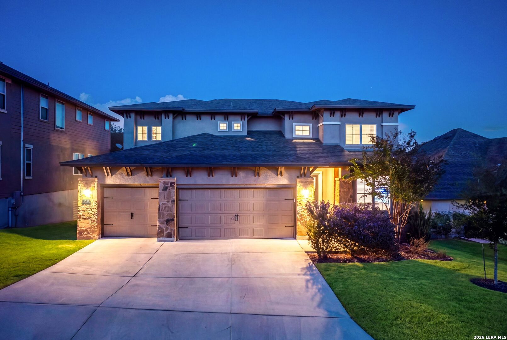 main property photo 0