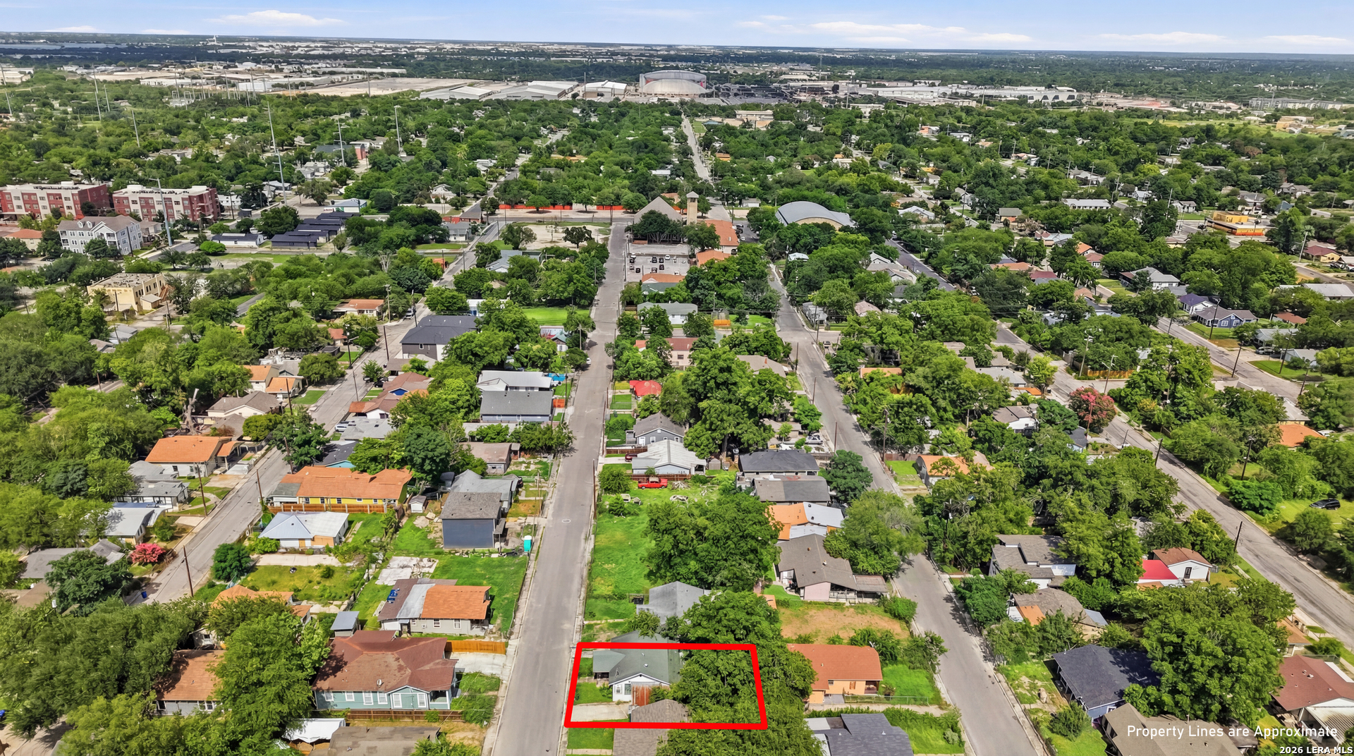 main property photo 6