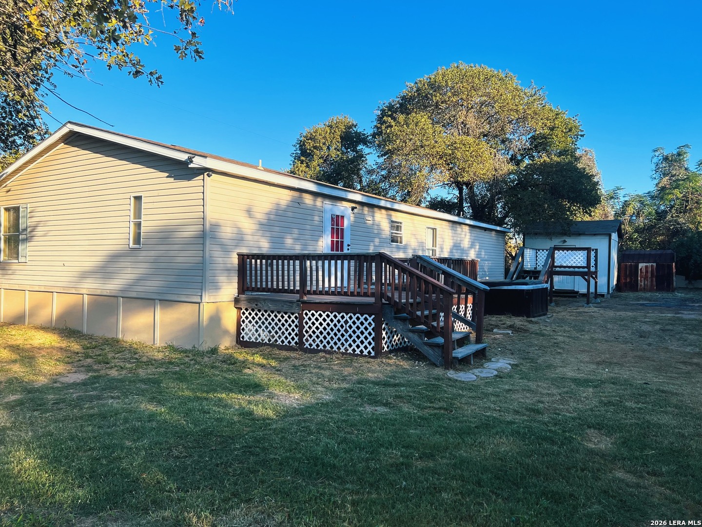 main property photo 0