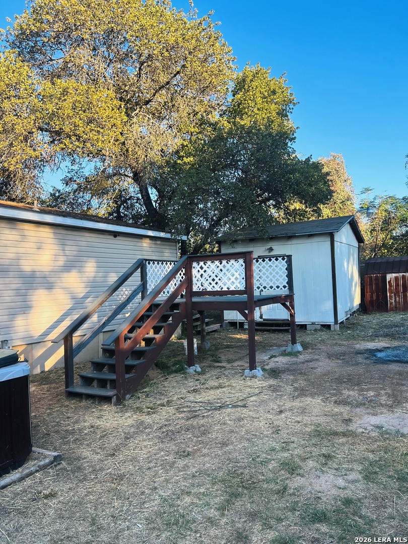 main property photo 6