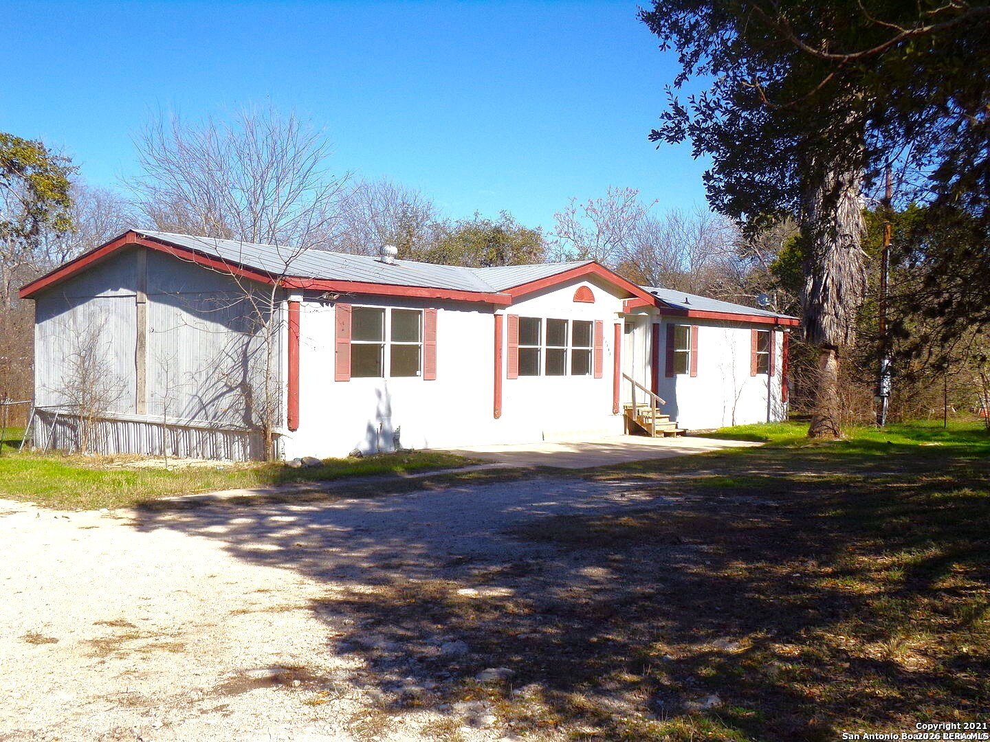 main property photo 1