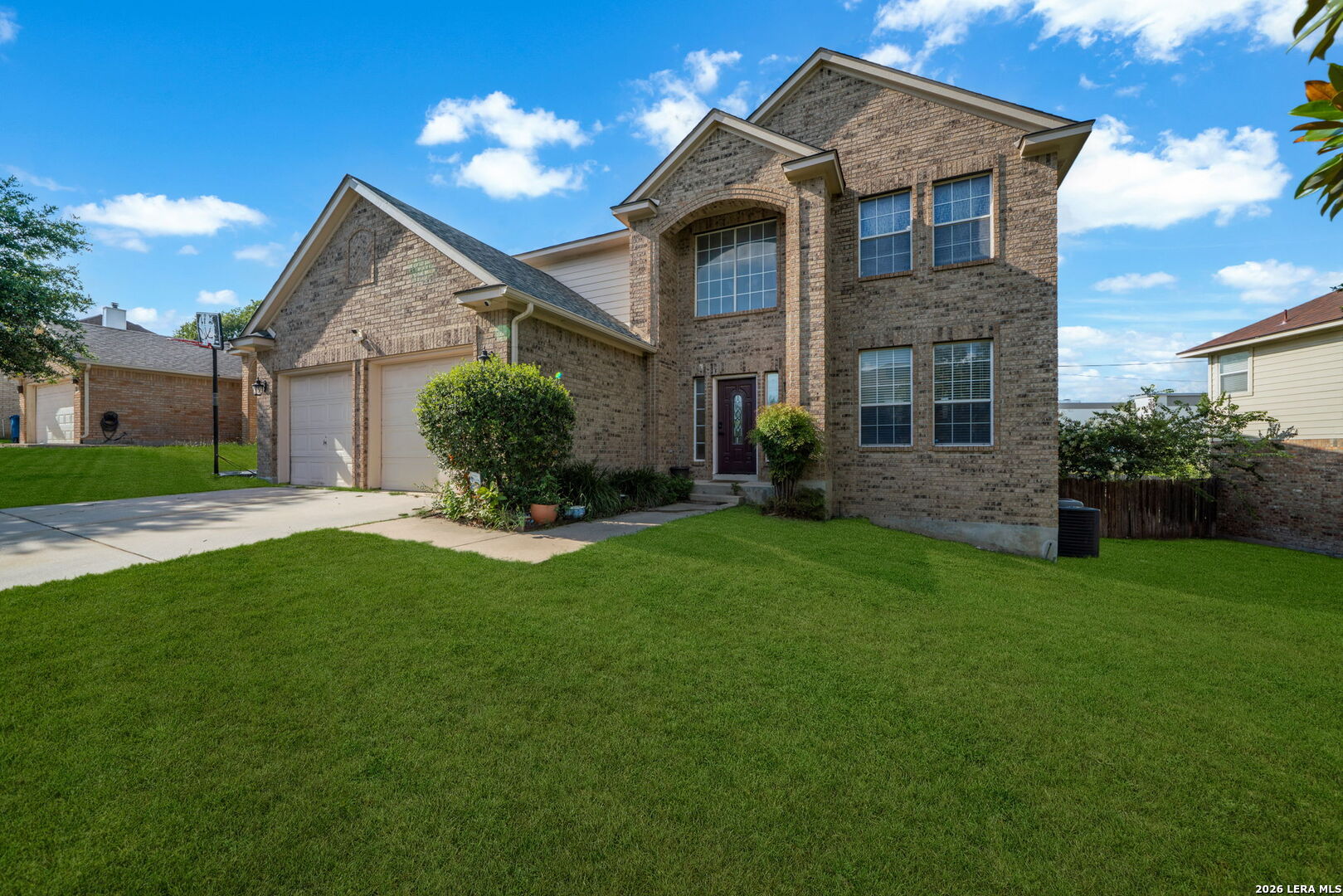 main property photo 0
