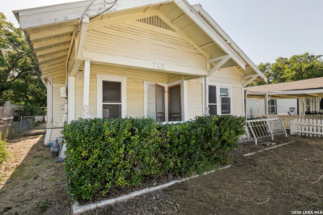 main property photo 4