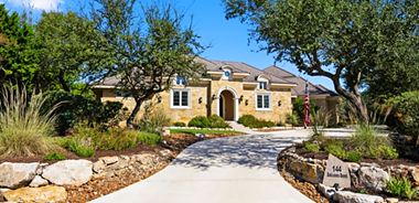 image of property with 4 Bed | 3 Bath | 3,786 Sqft