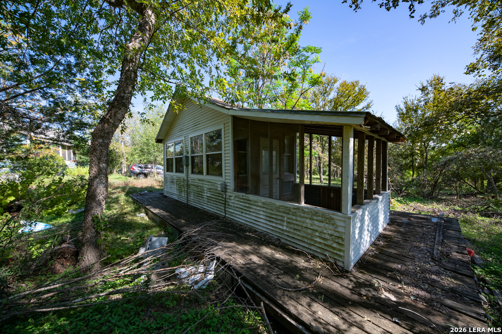 main property photo 38