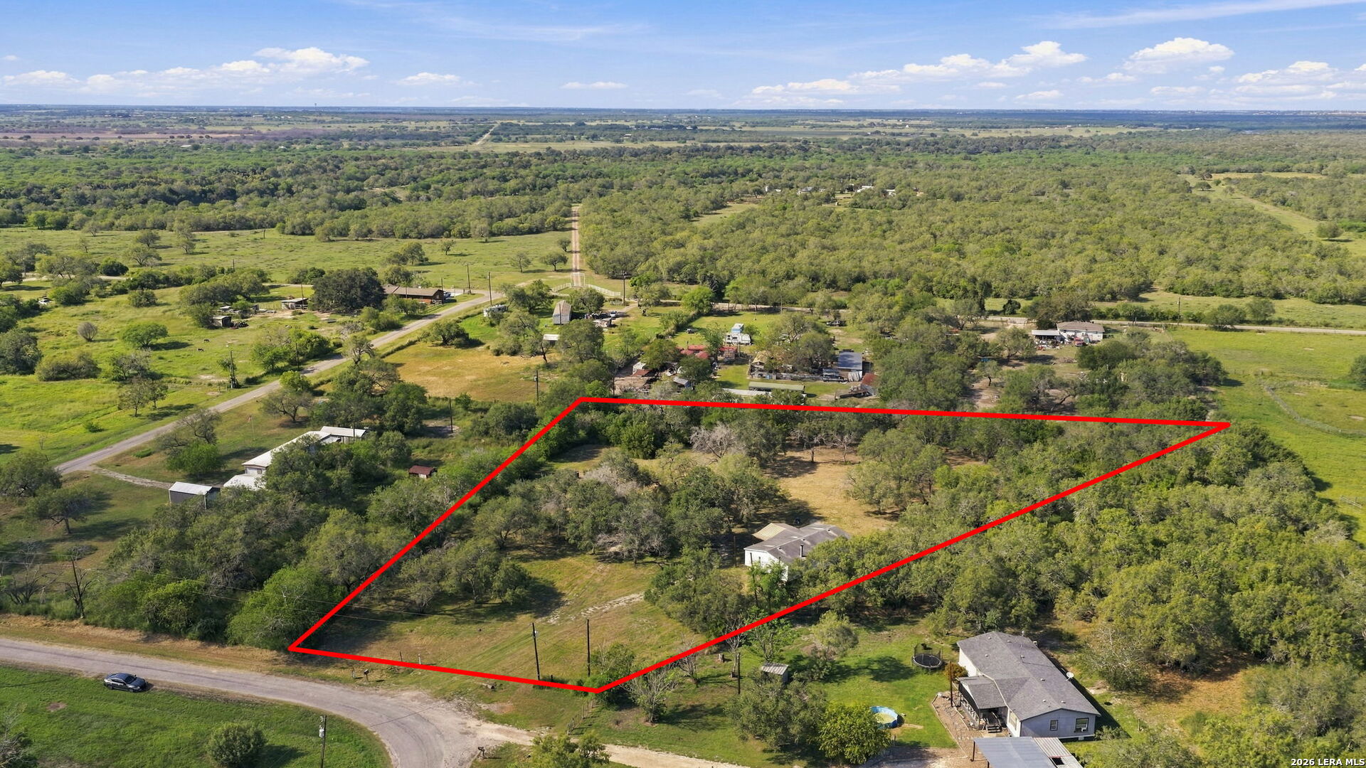 main property photo 42