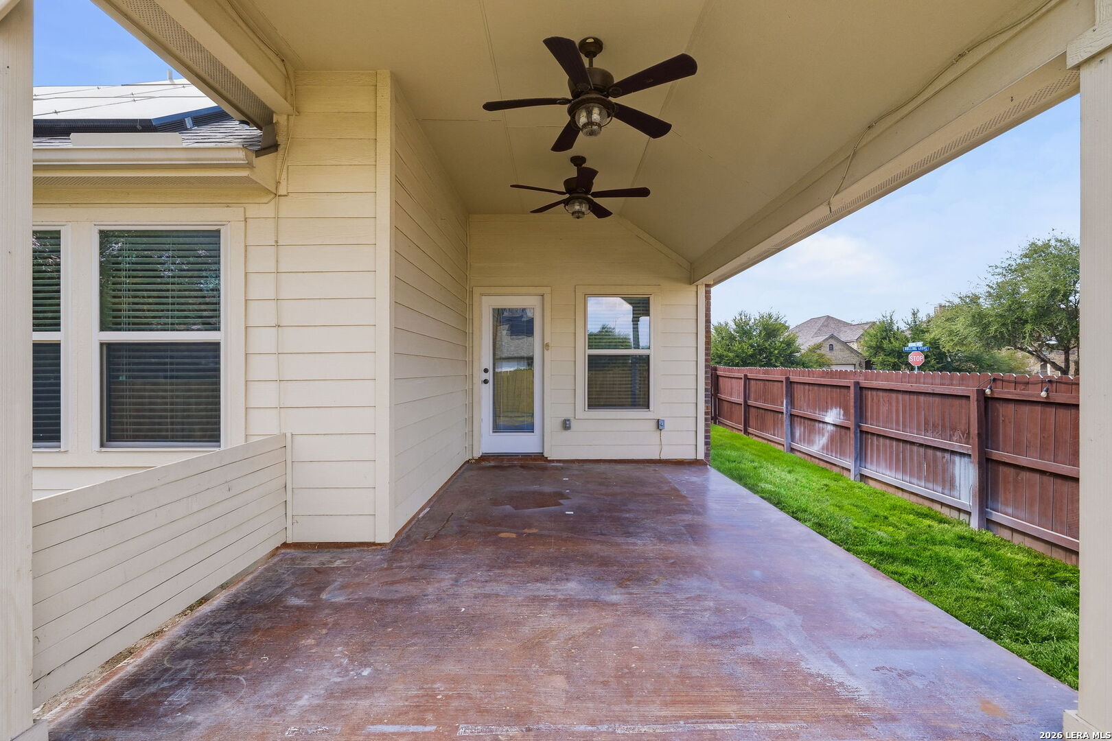 main property photo 22
