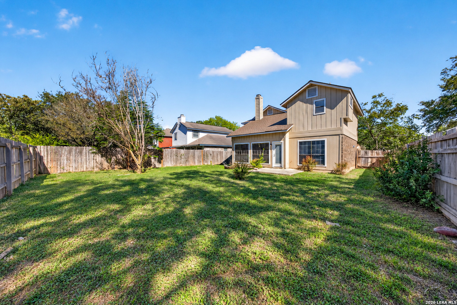 main property photo 29