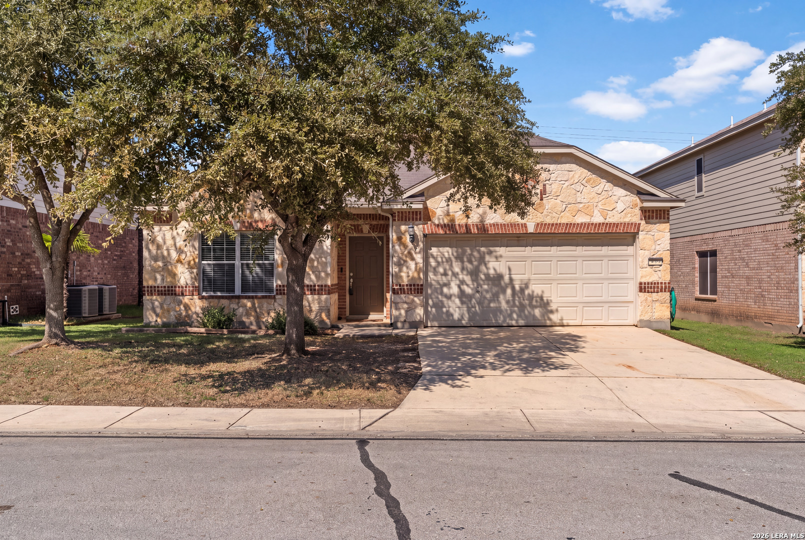 main property photo 0