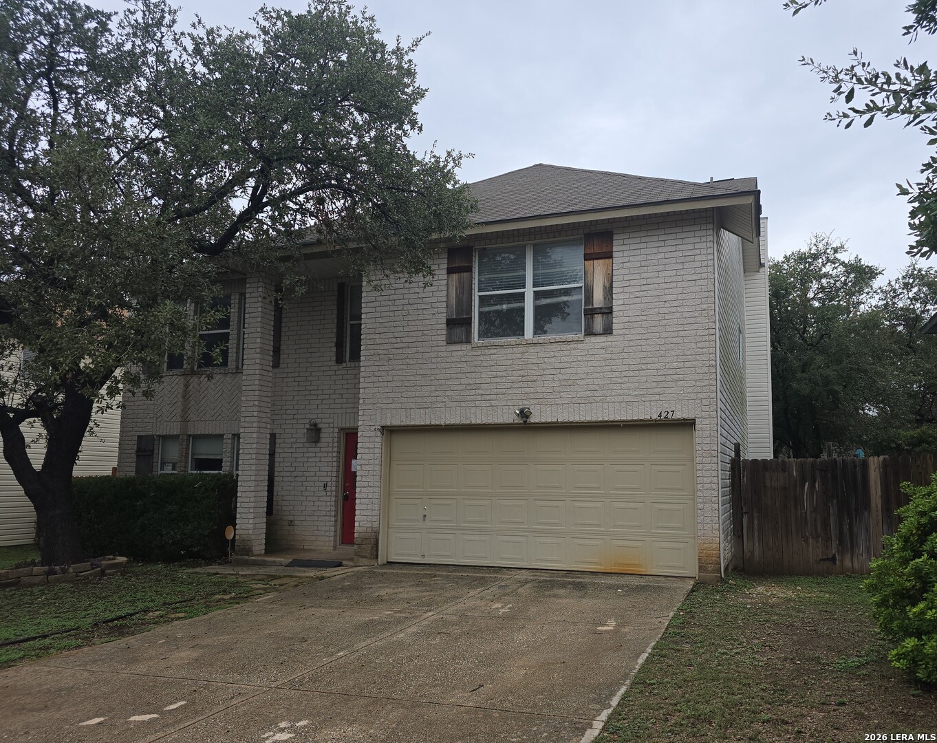 main property photo 0